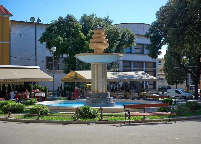 Old Romanitic 1 With Free Private Parking Pula