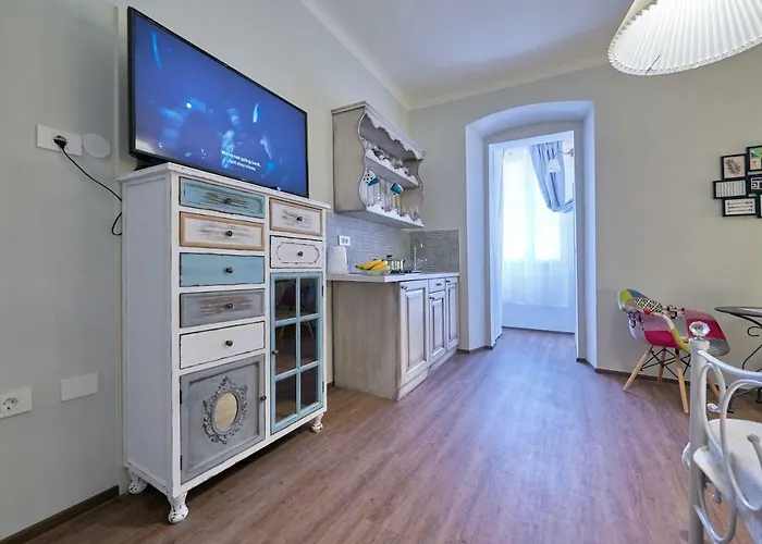 Old Romanitic 1 With Free Private Parking Lejlighed *