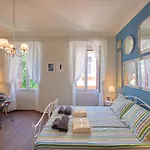 Daire Old Romanitic 1 With Free Private Parking