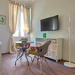 Old Romanitic 1 With Free Private Parking Daire *