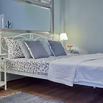 Old Romanitic 1 With Free Private Parking * Pula