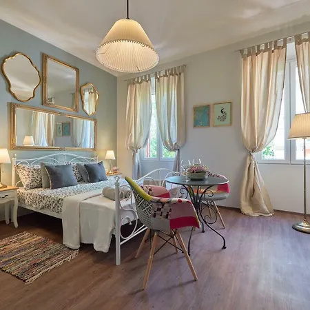 Old Romanitic 1 With Free Private Parking Apartamento *